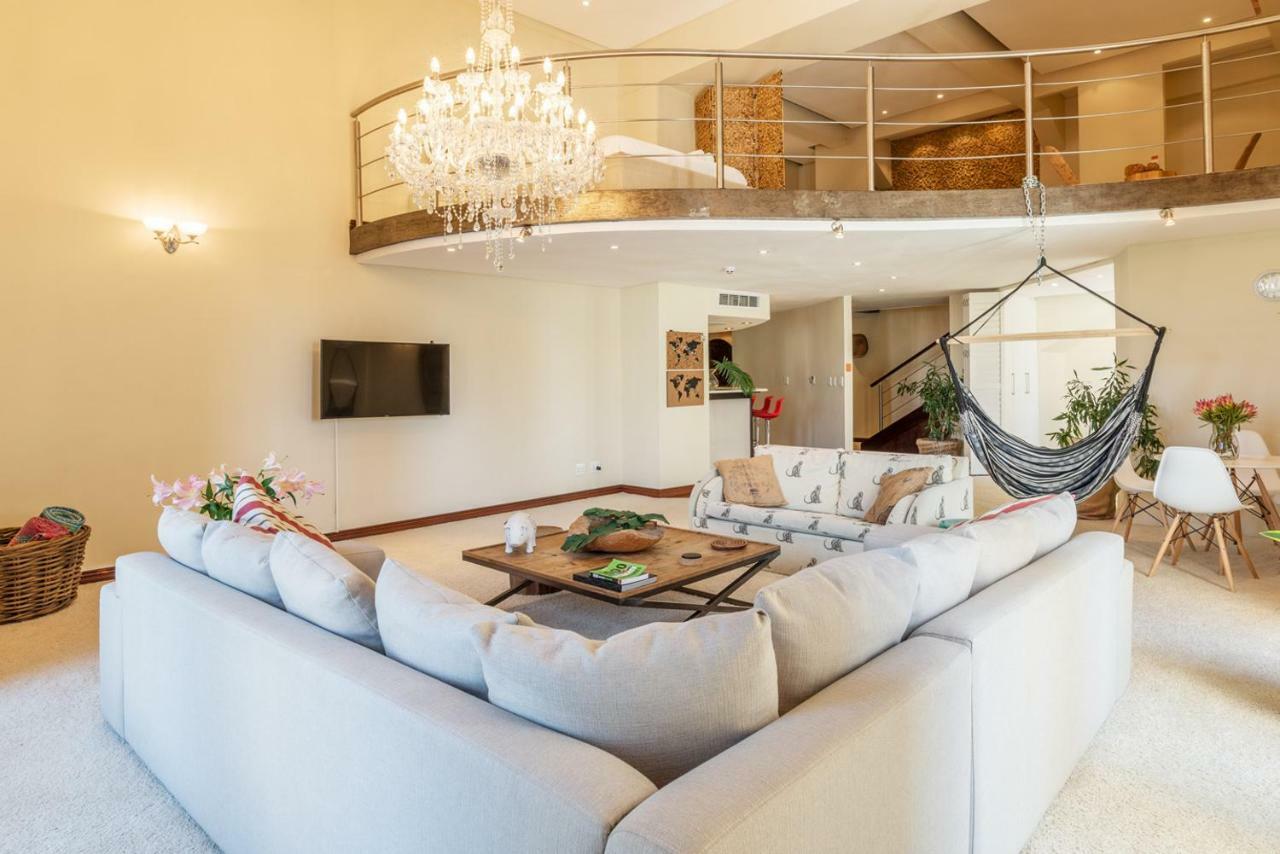 Nyc Style Downtown Duplex Apartment Cape Town Exterior photo